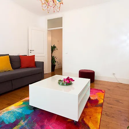 Santana Terrace By Homing